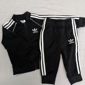 Adidas Adicolor SST tracksuit (9M)